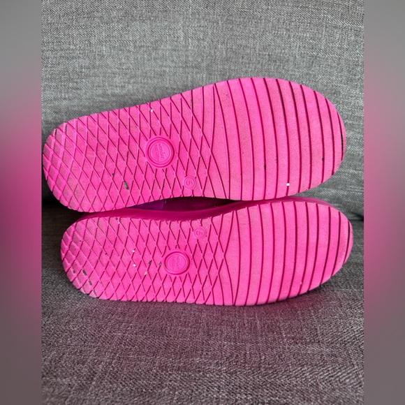 2 pairs rain boots - Picture 3 of 8